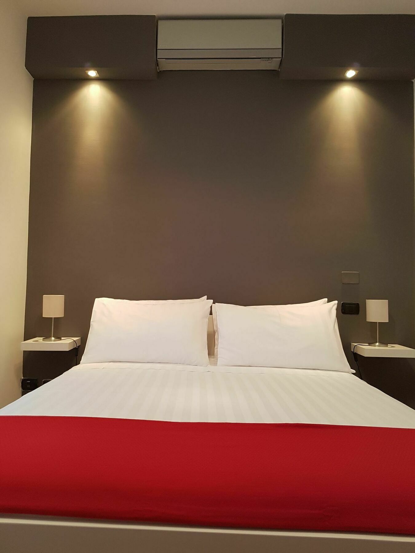 Апартаменты Stoccolma 11 Airport And Fiera Фьюмичино Экстерьер фото