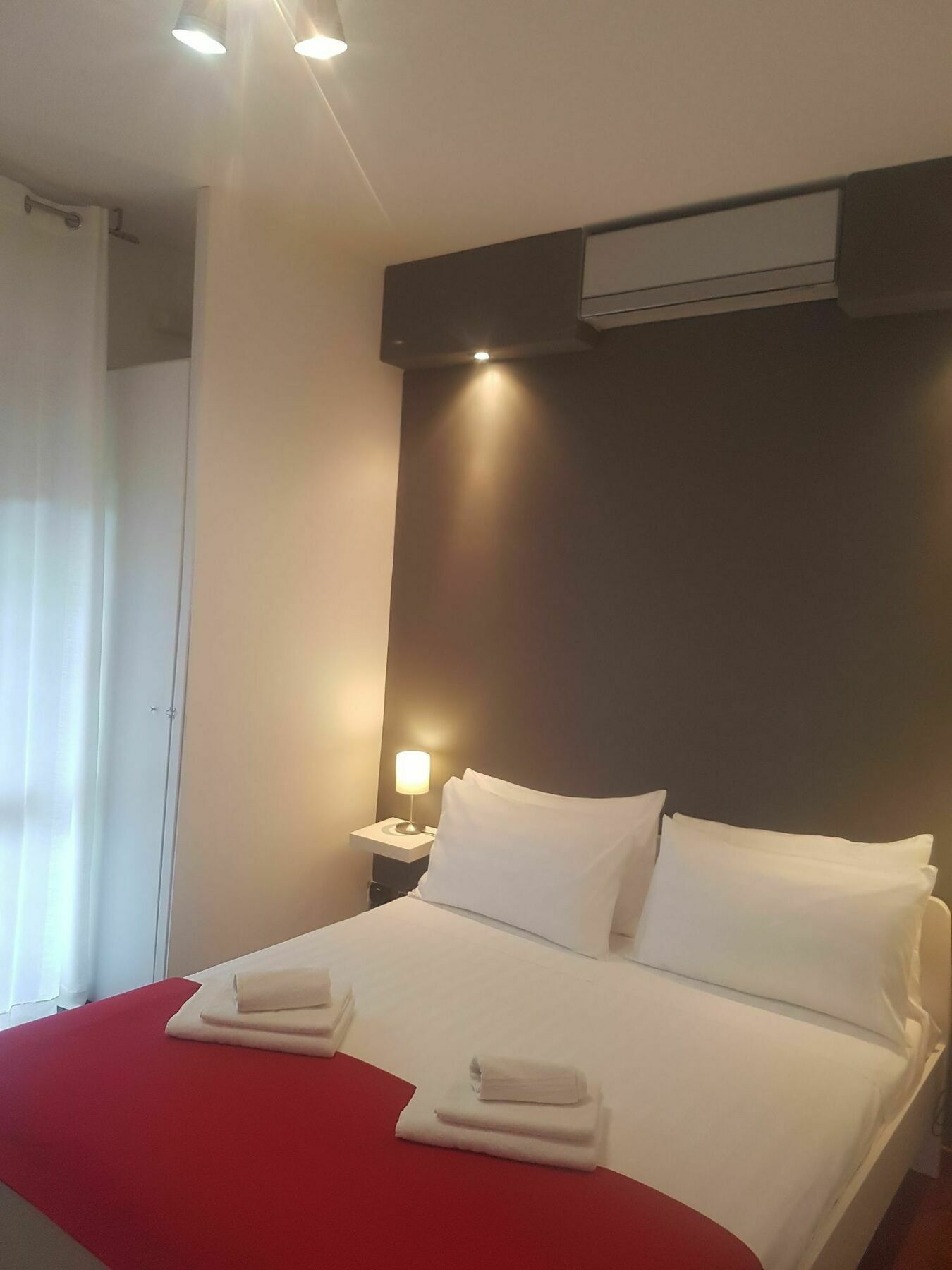 Апартаменты Stoccolma 11 Airport And Fiera Фьюмичино Экстерьер фото